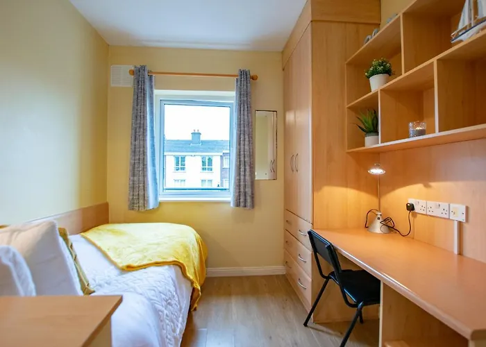 펜션 87 - 4 Bedroom Townhouse With Parking *